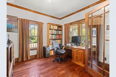 2400 H St, Vancouver, WA 98663 - Photo 5