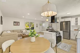 12914 NE Halsey St, Portland, OR 97230 - Photo 11