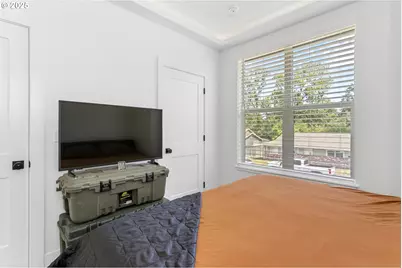 7557 N Gilbert Ave, Portland, OR 97203 - Photo 21