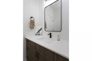 7557 N Gilbert Ave, Portland, OR 97203 - Photo 19