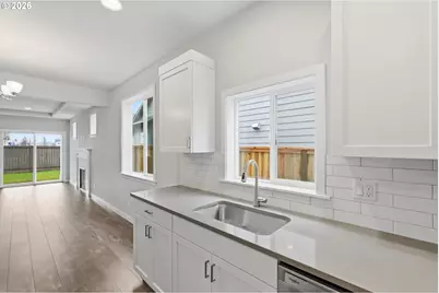 1552 NW Tracy St, McMinnville, OR 97128 - Photo 11