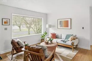 3715 SE Lexington St, Portland, OR 97202 - Photo 3