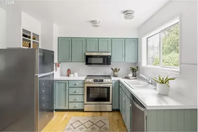 3715 SE Lexington St, Portland, OR 97202 - Photo 7