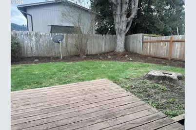 6875 B St, Springfield, OR 97478 - Photo 19