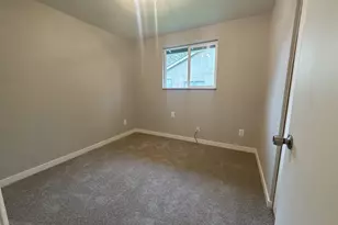 6875 B St, Springfield, OR 97478 - Photo 15