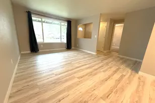 6875 B St, Springfield, OR 97478 - Photo 3