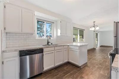 10100 NW 23rd Ave, Vancouver, WA 98685 - Photo 11