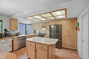 15104 NE Brazee St, Portland, OR 97230 - Photo 7