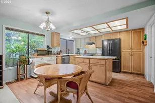 15104 NE Brazee St, Portland, OR 97230 - Photo 5