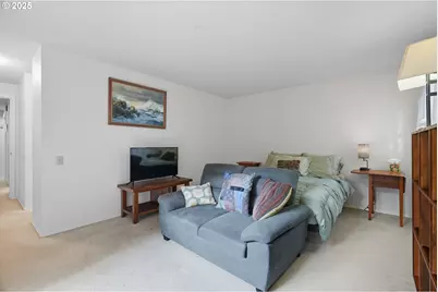 15104 NE Brazee St, Portland, OR 97230 - Photo 17