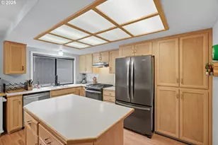 15104 NE Brazee St, Portland, OR 97230 - Photo 9