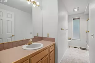 15104 NE Brazee St, Portland, OR 97230 - Photo 19