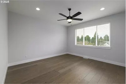 15201 SE Towers Ter, Milwaukie, OR 97267 - Photo 27