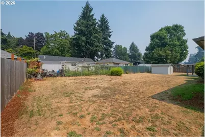 815 Church St, Woodburn, OR 97071 - Photo 31