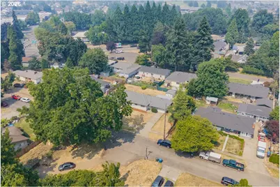 815 Church St, Woodburn, OR 97071 - Photo 41