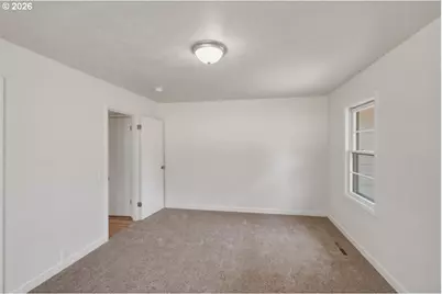 815 Church St, Woodburn, OR 97071 - Photo 19