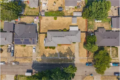 815 Church St, Woodburn, OR 97071 - Photo 39