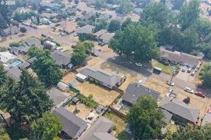 815 Church St, Woodburn, OR 97071 - Photo 43