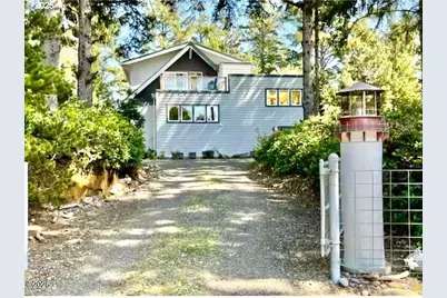 3512 Highway 101, Yachats, OR 97498 - Photo 1