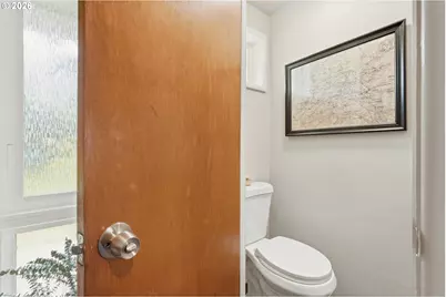 2530 Sharon Way, Eugene, OR 97401 - Photo 31