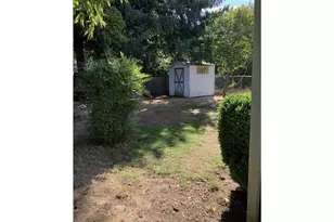 1224 NE 60th Ave, Portland, OR 97213 - Photo 9