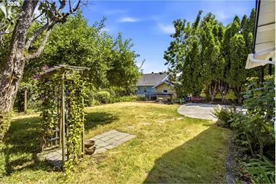625 N Stafford St, Portland, OR 97217 - Photo 31