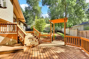 2663 E Wilshire Dr, Eugene, OR 97405 - Photo 11