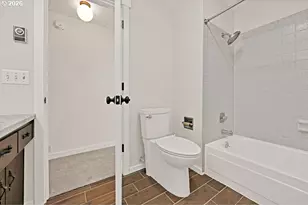 2663 E Wilshire Dr, Eugene, OR 97405 - Photo 39