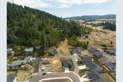 731 Boulder Loop, Creswell, OR 97426 - Photo 17