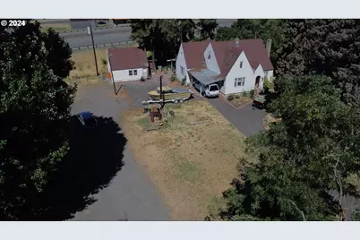 3504 W 2nd St, The Dalles, OR 97058 - Photo 3
