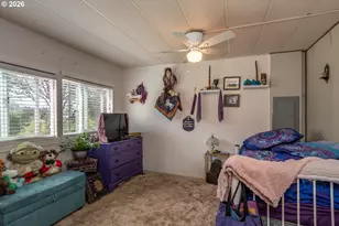 43 NE Mary Ann Ln, Roseburg, OR 97470 - Photo 17