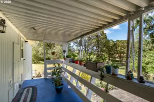 43 NE Mary Ann Ln, Roseburg, OR 97470 - Photo 29