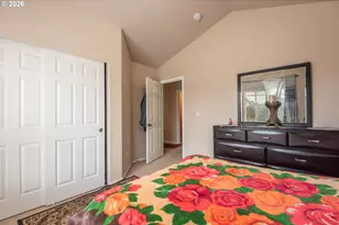 20721 NE Halsey St, Fairview, OR 97024 - Photo 19