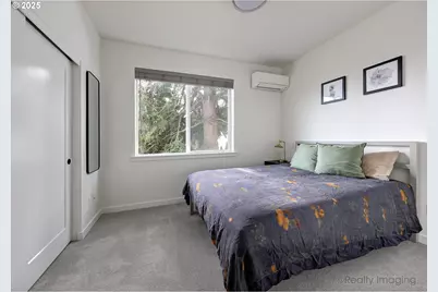 5723 S Kelly Ave, Portland, OR 97239 - Photo 15