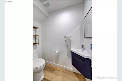 5723 S Kelly Ave, Portland, OR 97239 - Photo 13