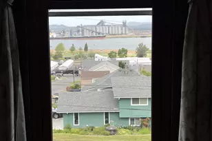 322 W D St, Rainier, OR 97048 - Photo 37