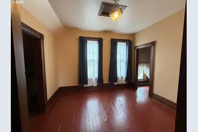 322 W D St, Rainier, OR 97048 - Photo 33
