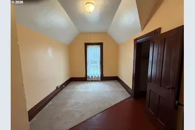 322 W D St, Rainier, OR 97048 - Photo 35