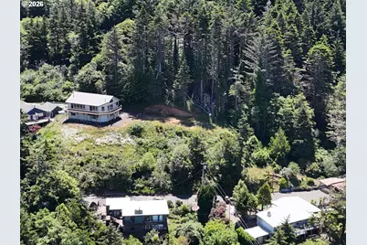 Rogue View Ln, Gold Beach, OR 97444 - Photo 5
