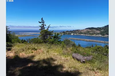 Rogue View Ln, Gold Beach, OR 97444 - Photo 13
