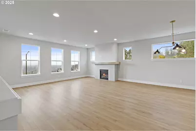 12171 SW Autumnview St, Tigard, OR 97224 - Photo 11