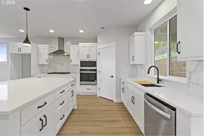 12171 SW Autumnview St, Tigard, OR 97224 - Photo 21