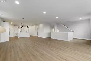 12171 SW Autumnview St, Tigard, OR 97224 - Photo 9