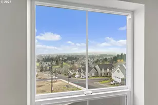 12171 SW Autumnview St, Tigard, OR 97224 - Photo 13