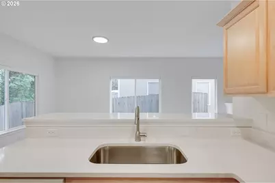 9521 NE Tenny Creek Dr, Vancouver, WA 98665 - Photo 11