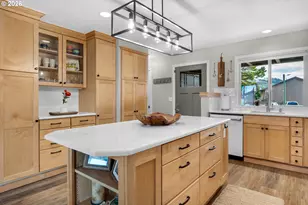 101 N Breakers Point Dr, Cannon Beach, OR 97110 - Photo 13