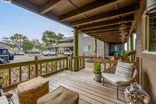 101 N Breakers Point Dr, Cannon Beach, OR 97110 - Photo 7