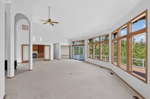 2846 Carriage Way, West Linn, OR 97068 - Photo 5