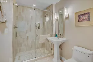 5615 SE Scenic Ln, Vancouver, WA 98661 - Photo 5