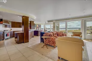 5615 SE Scenic Ln, Vancouver, WA 98661 - Photo 7